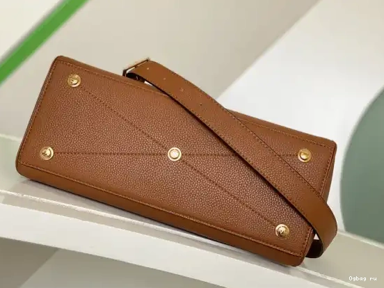 IT VUITTON LOCK MM LOUIS 0516